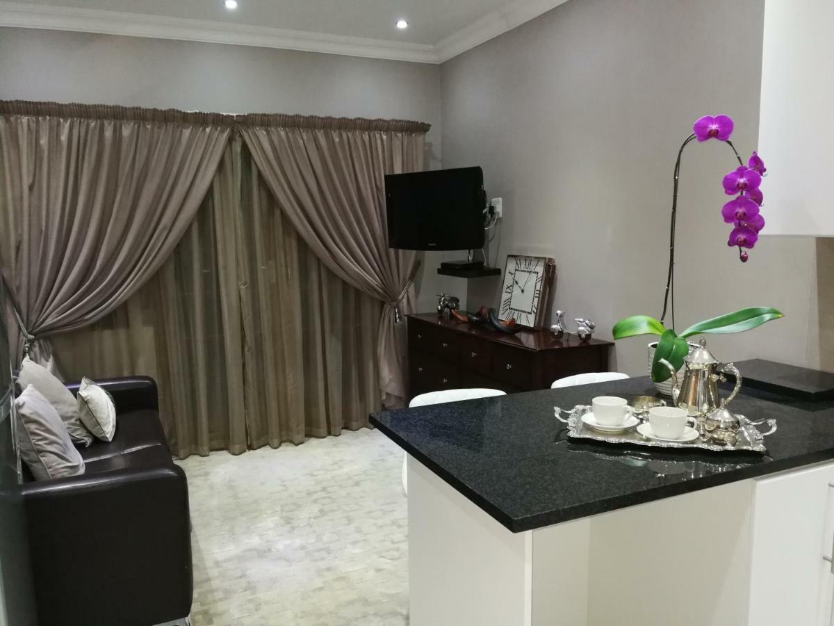 Pongola Road Self Catering Accommodation Uitenhage Экстерьер фото
